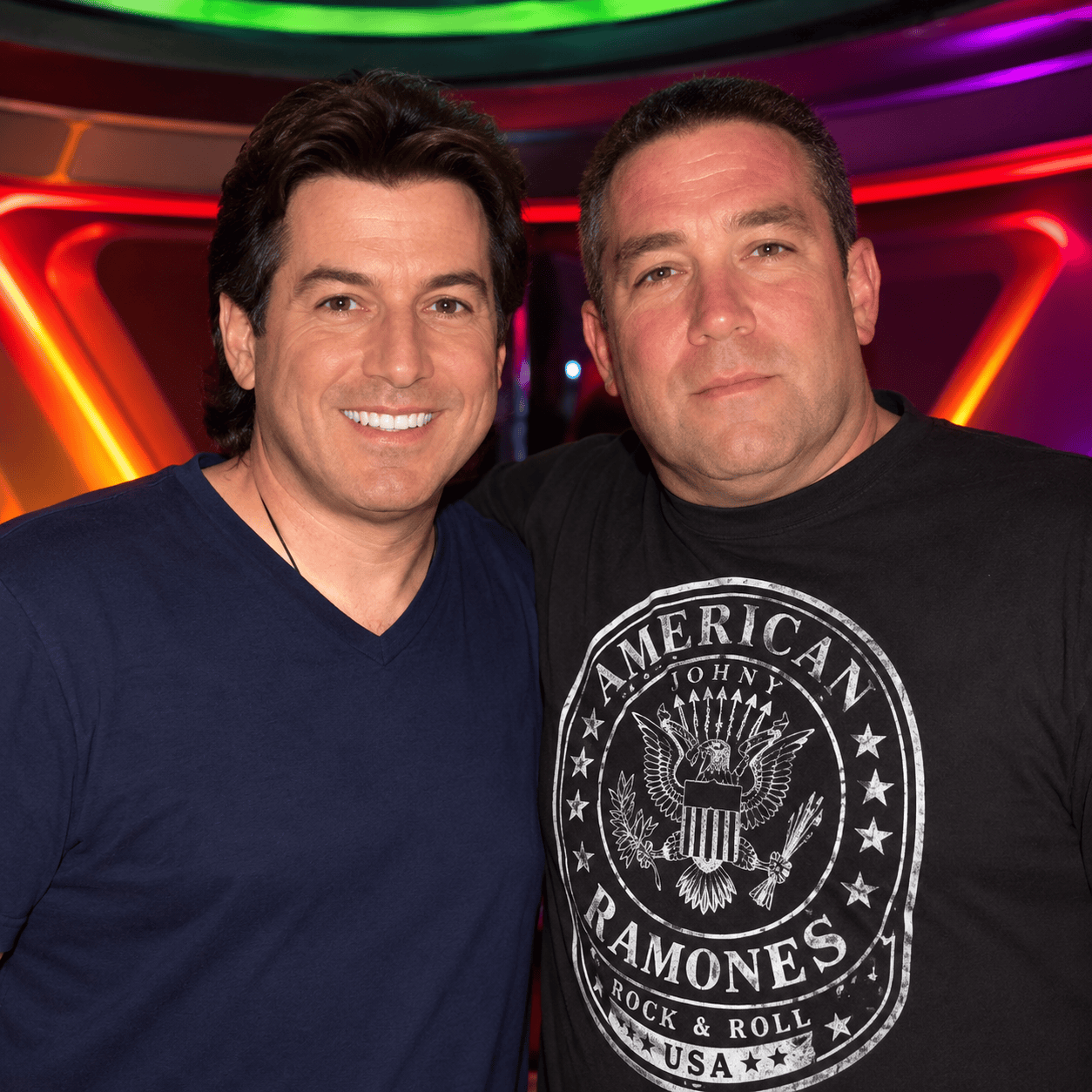 Christian Wheel & Joe Vinyl | RETROMIX | Classic Hits 105-1 WJZM | Waverly,Tennessee